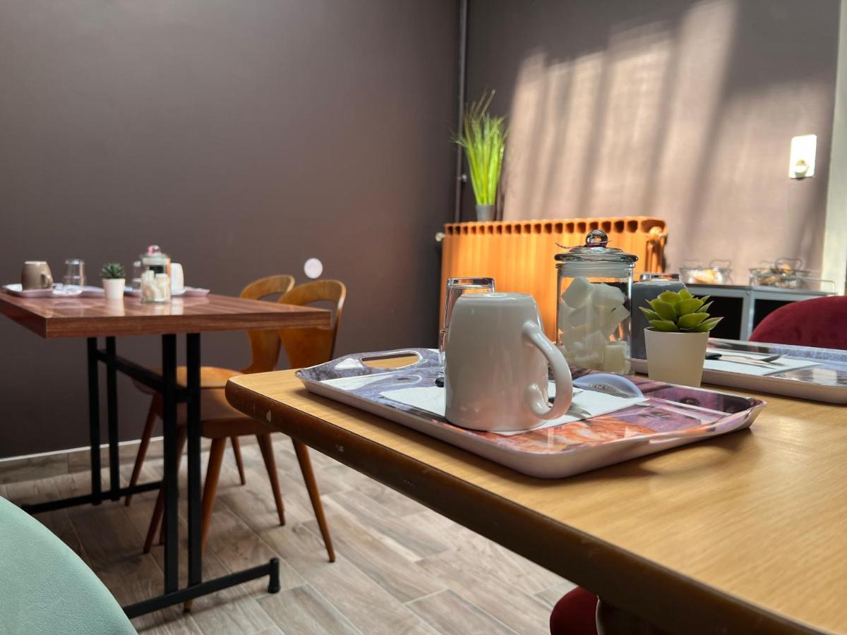 Hotel Tulty Tours Zewnętrze zdjęcie